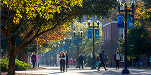 Students walking on Chancellor's walk