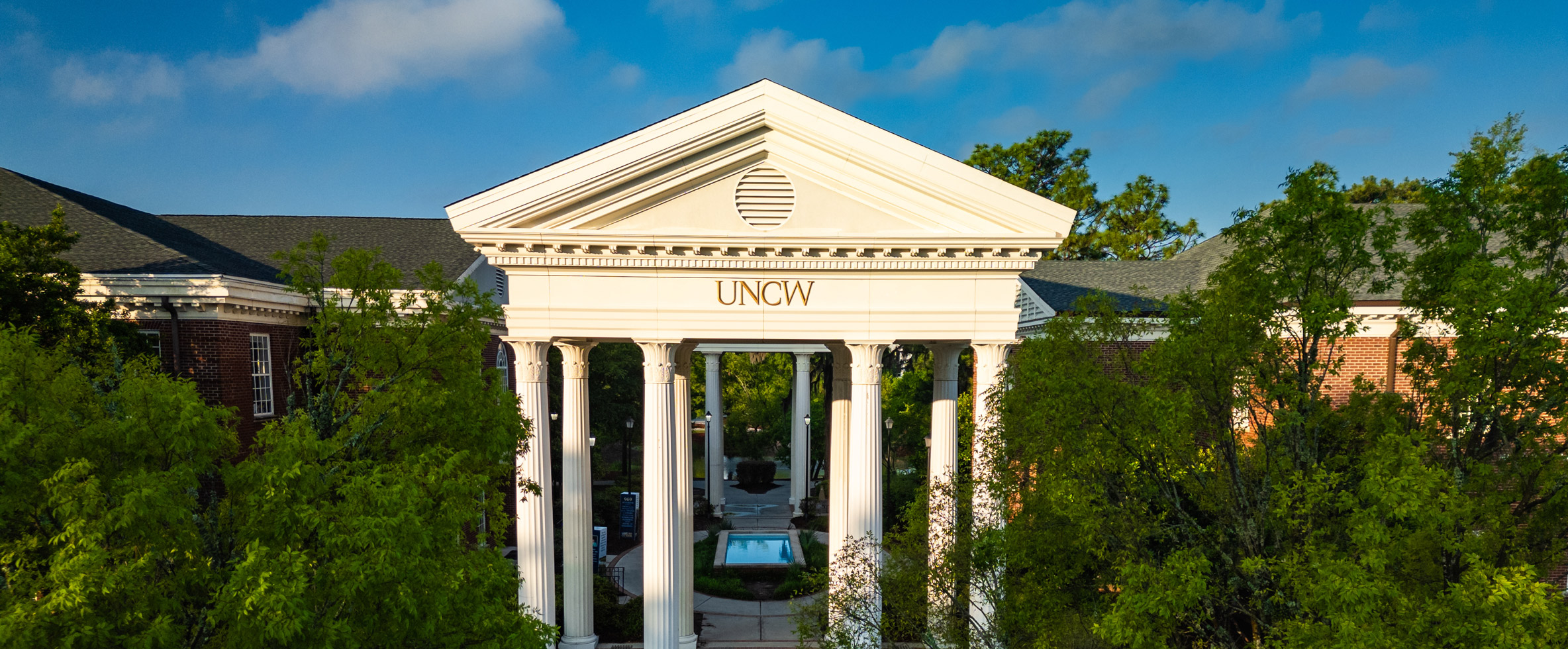 UNCW arches